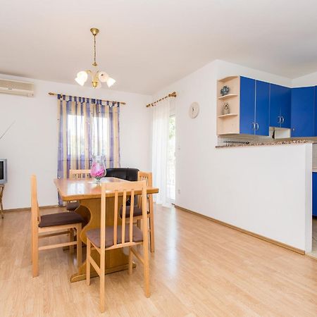 Apartman Justinic Šilo Camera foto