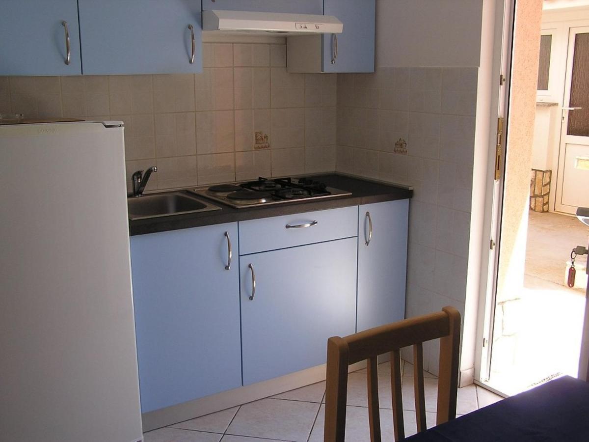 Apartman Justinic Šilo Esterno foto