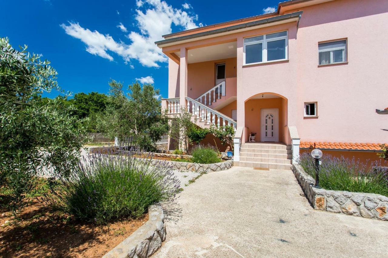 Apartman Justinic Šilo Esterno foto